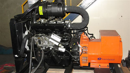Grupo gerador de energia diesel 25 kVA — foto 1