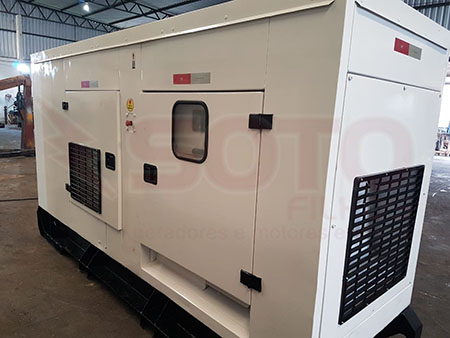 Grupo gerador de energia diesel 240 a 260 kVA — foto 1