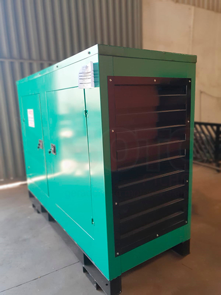 Grupo gerador de energia diesel 30 a 36 kVA — foto 1