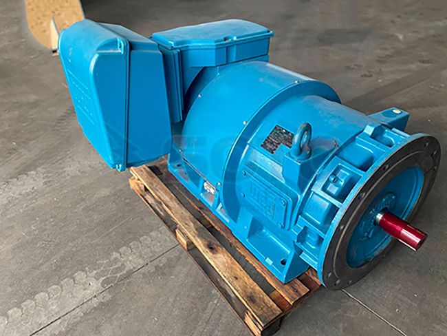 Motor elétrico industrial